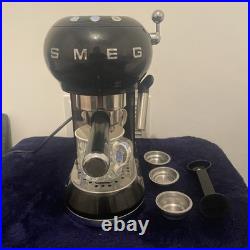 Smeg Manual Espresso Coffee Machine 1-Litre Black Retro Style