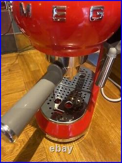 Smeg Red Coffee Machine / Cappuccino- Espresso